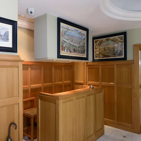 Le Cercle Tour Eiffel فندق 3*