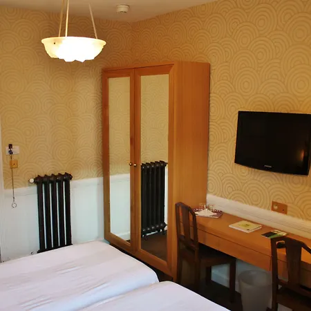 Le Cercle Tour Eiffel 3* باريس