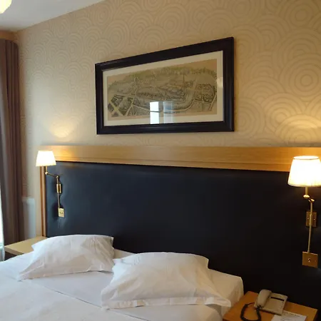 Hotel Le Cercle Tour Eiffel
