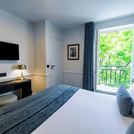 Hotel Le Cercle Tour Eiffel 3*