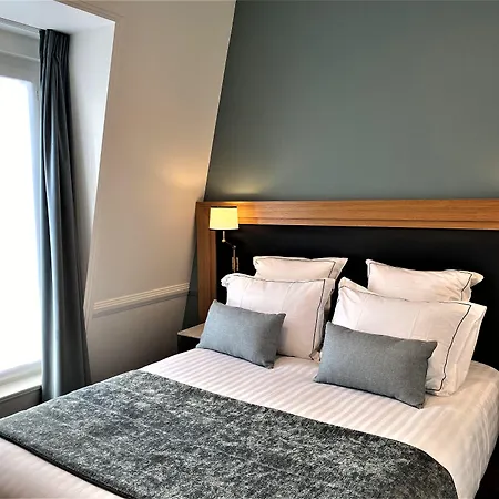 Hotel Le Cercle Tour Eiffel París
