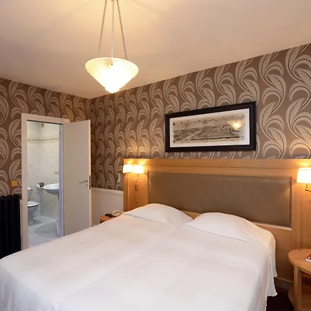 Le Cercle Tour Eiffel Отель Париж