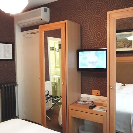 Le Cercle Tour Eiffel Отель Париж