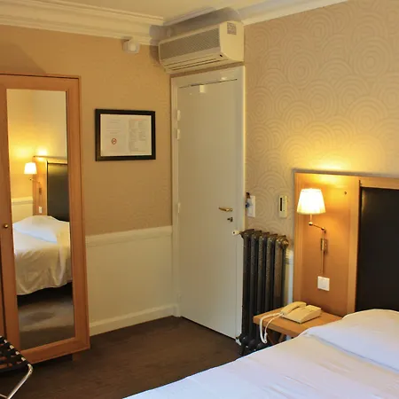 Отель Le Cercle Tour Eiffel