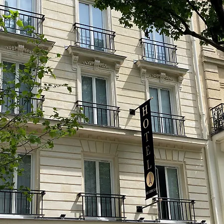 Le Cercle Tour Eiffel Otel Paris