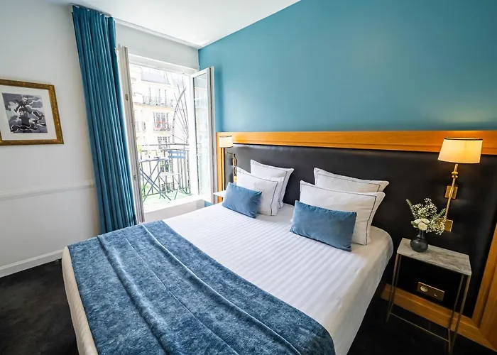 Hotel Le Cercle Tour Eiffel 3*