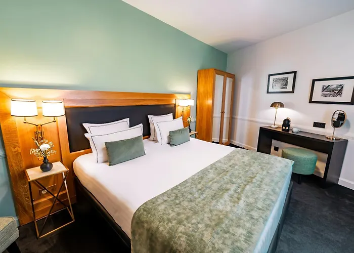 Le Cercle Tour Eiffel Parigi