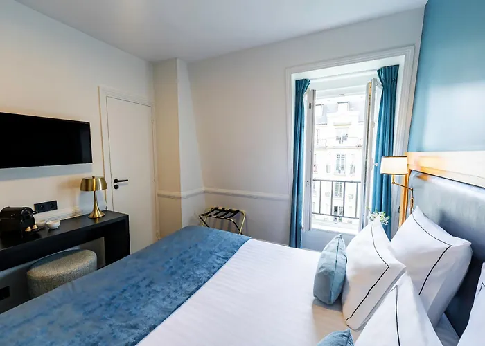 Hotel Le Cercle Tour Eiffel 3*