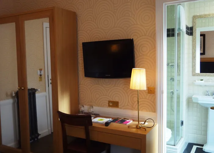 Le Cercle Tour Eiffel