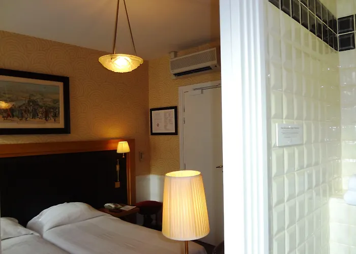 Le Cercle Tour Eiffel