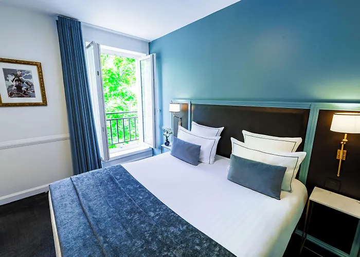 Le Cercle Tour Eiffel 3* Parigi