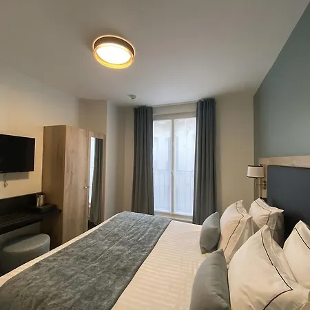 Hotel Le Cercle Tour Eiffel