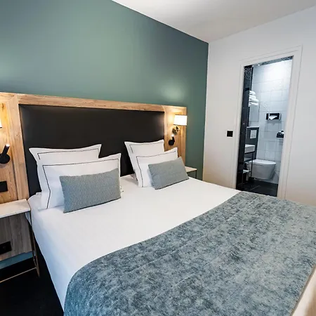 Le Cercle Tour Eiffel Hotel 3*