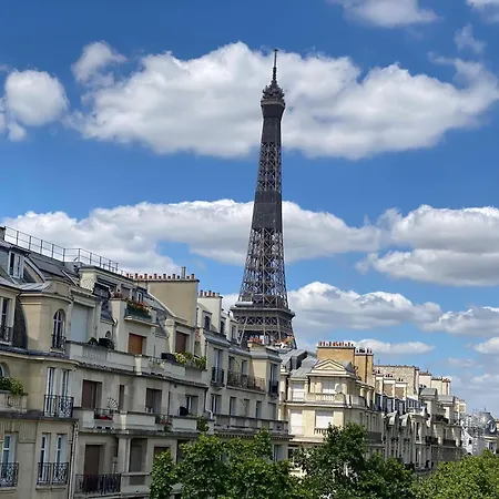 Le Cercle Tour Eiffel Hotel Paris
