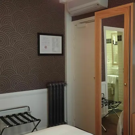 Hotel Le Cercle Tour Eiffel Paříž