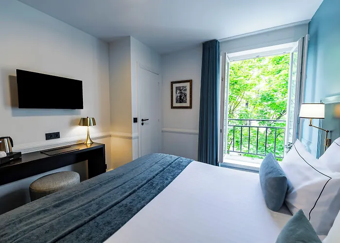 Hotel Le Cercle Tour Eiffel 3*